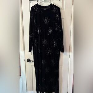 NWT 🔖 3X Torrid Maxi Beaded Embroidery Velvet Mock Neck Gown in Celestial Black